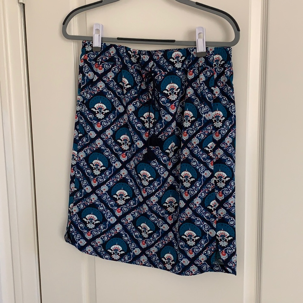 Loft skirt with beautiful fall colors.